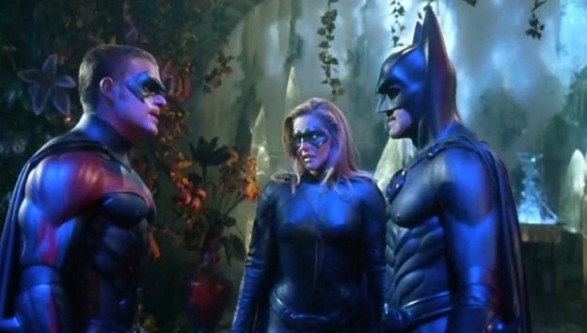 Tutti gli errori presenti in Batman & Robin streaming di Joel Schumacher con George Clooney, Arnold Schwarzenegger e Uma Thurman