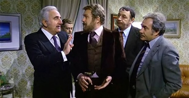 Amici miei (1975) commedia, Mario Monicelli, Ugo Tognazzi, Gastone Moschin, Philippe Noiret, Duilio Del Prete, Adolfo Celi, recensione trama