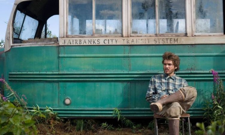 Rimosso il bus di Into the Wild in Alaska, perché troppe persone andavano a cercarlo